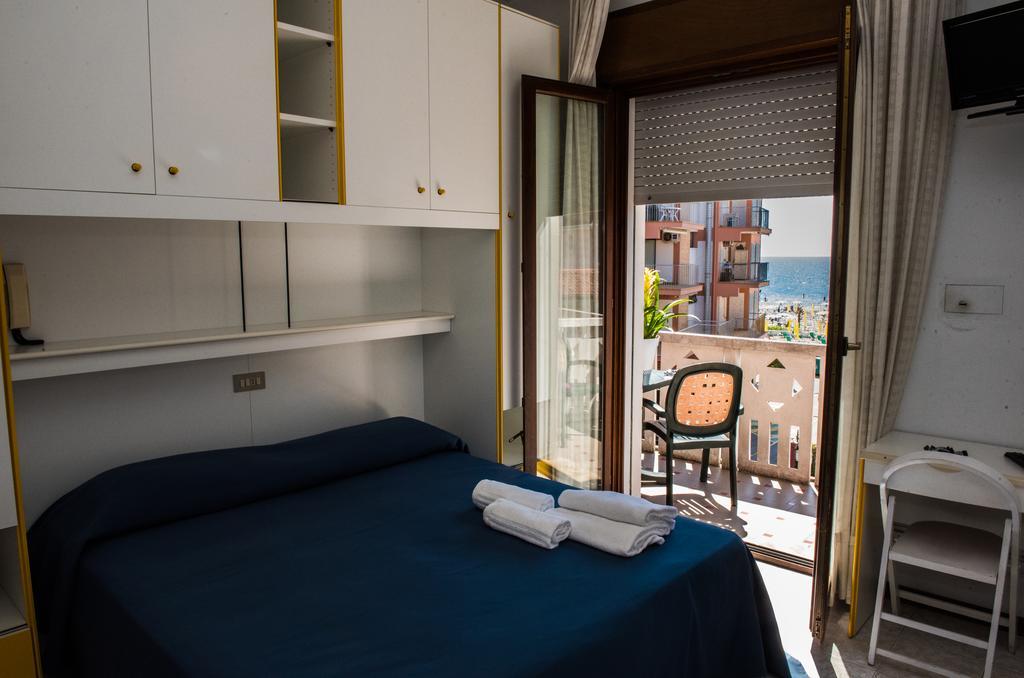 Hotel Malibran Lido di Jesolo Eksteriør billede
